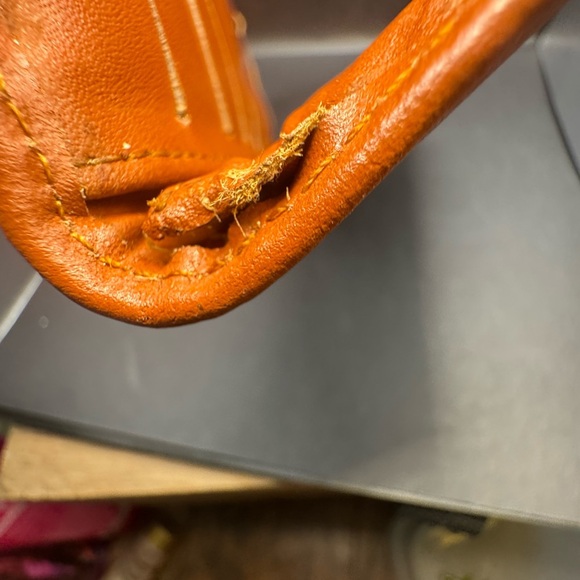 Dianne Berkeley Genuine Leather Wallet- SEE PICS FOR FLAWS - Picture 8 of 11